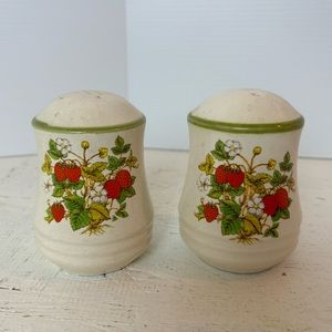 Vintage Large Stoneware Strawberry Salt and Pepper Shakers Made in Japan